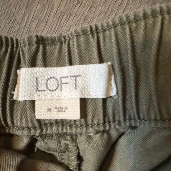 Loft Shorts - Picture 3 of 4